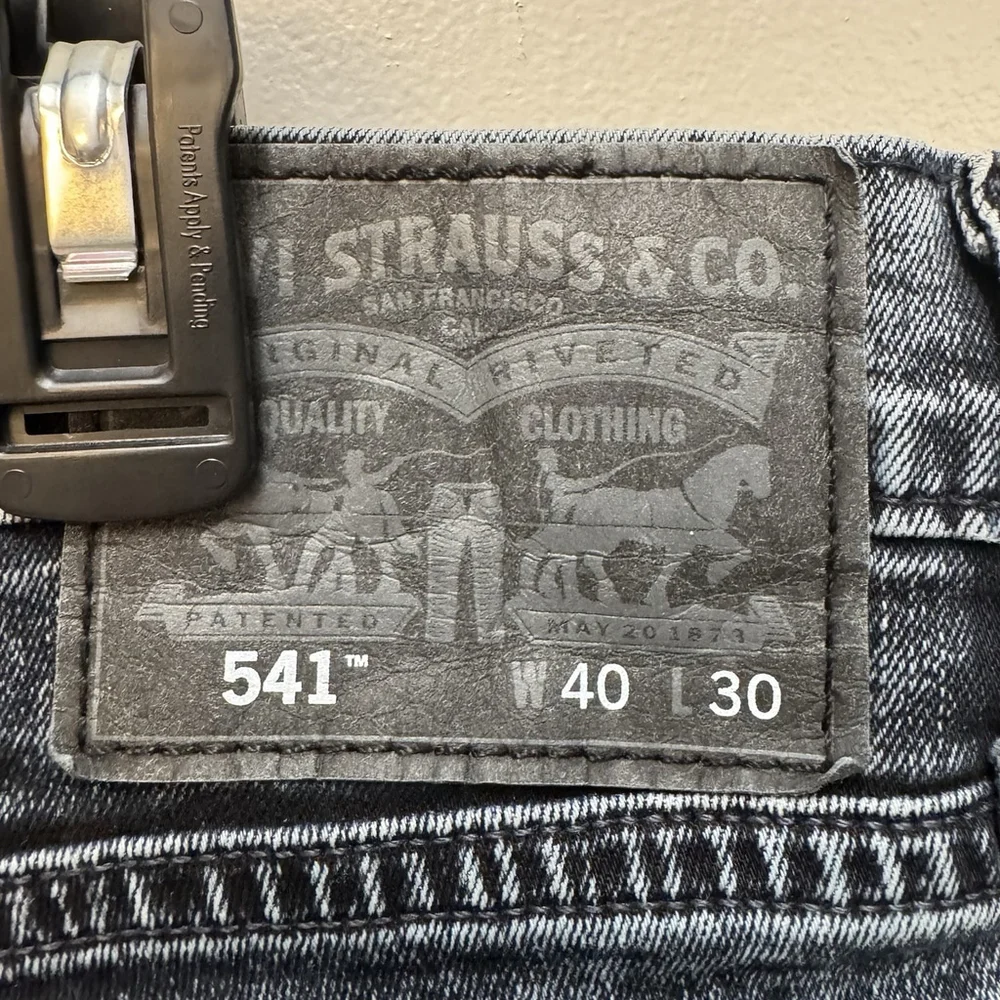 Levi's Mens 40x30 Blue 541 Tapered Stretch Jeans